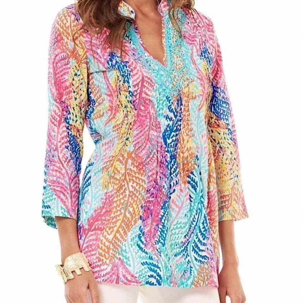 Lilly Pulitzer Sarasota Beaded Tunic Electric Feel Cameo White - Picture 1 of 15